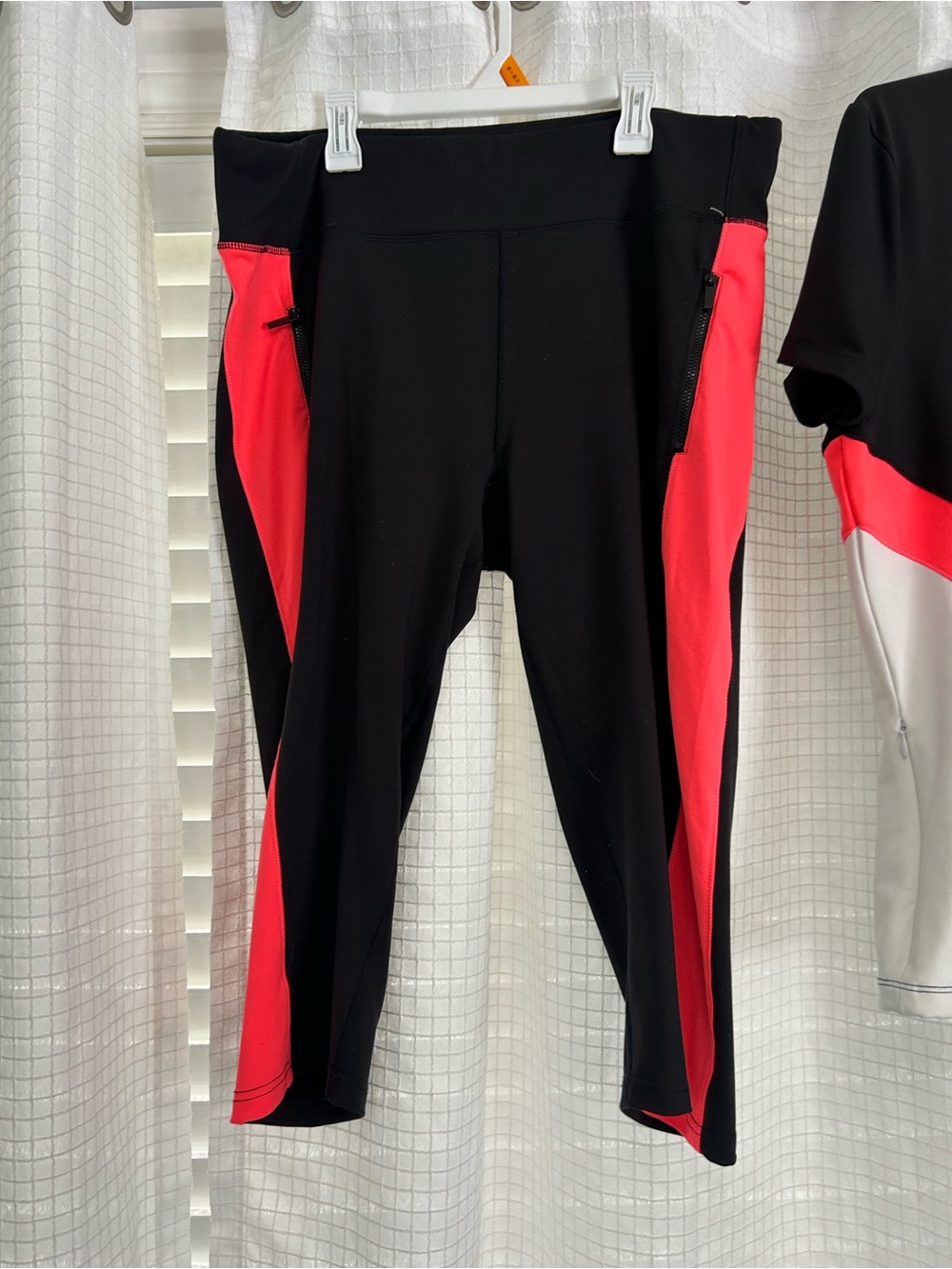 Women's Black & Coral Active Jacket and Capri Leggings Set - Picture 3 of 12